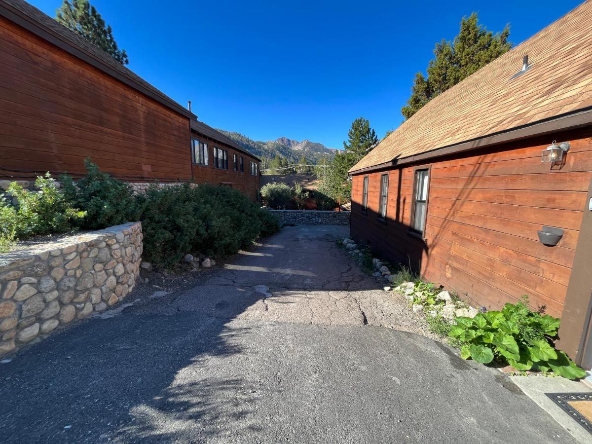 June Lake Villager Exteriér fotografie